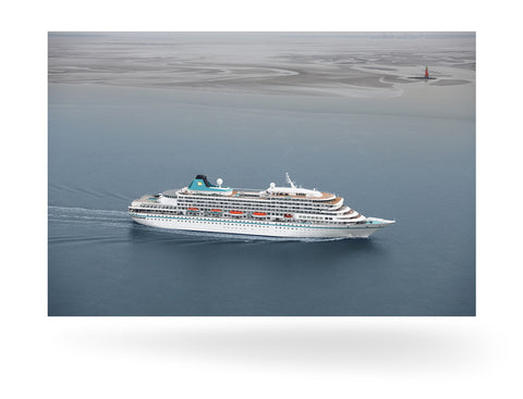 Bremerhaven, Deutschland mit MS Amera