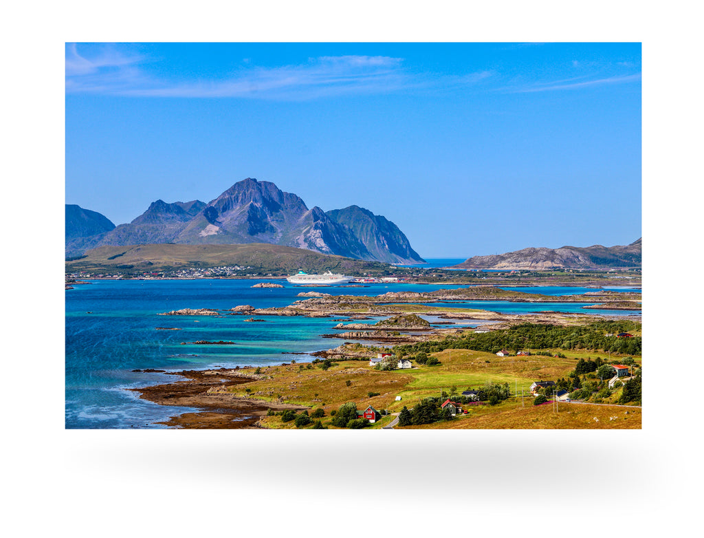 Leknes, Norwegen mit MS Artania