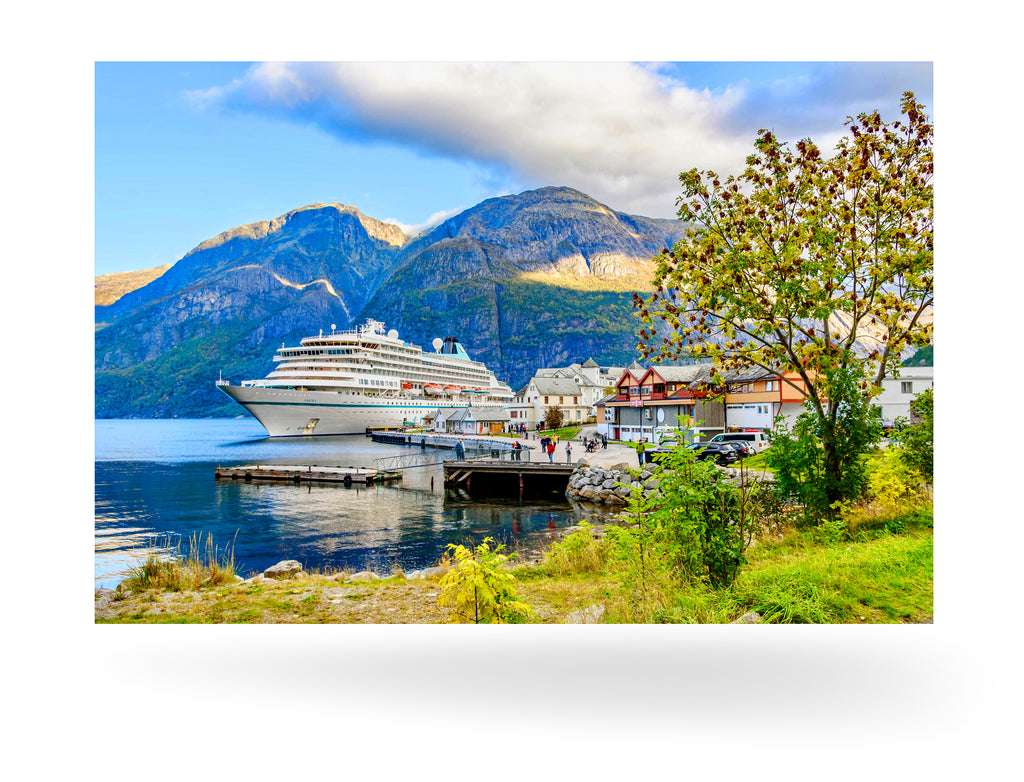 Eidfjord, Norwegen mit MS Amera