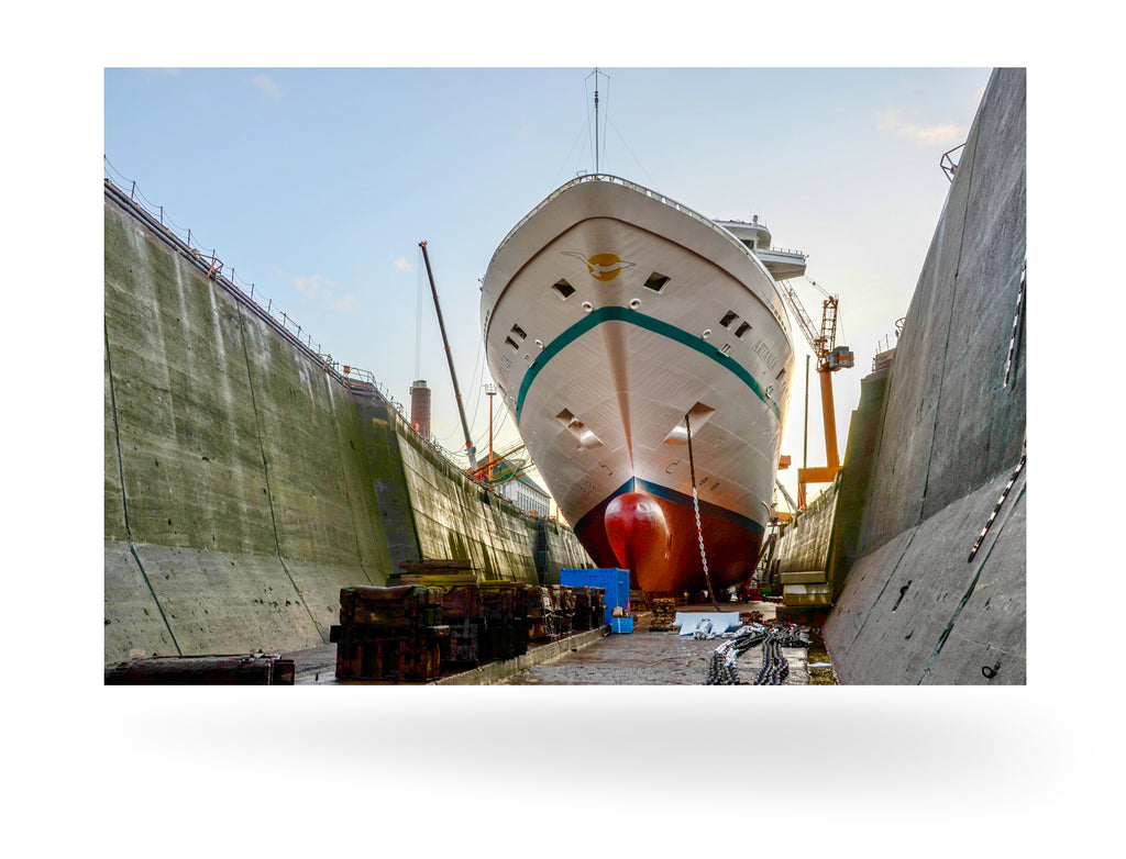 Bremerhaven, Deutschland mit MS Artania