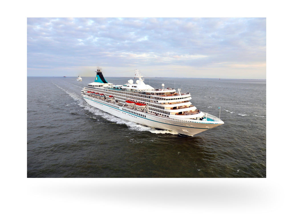 Bremerhaven, Deutschland mit MS Artania