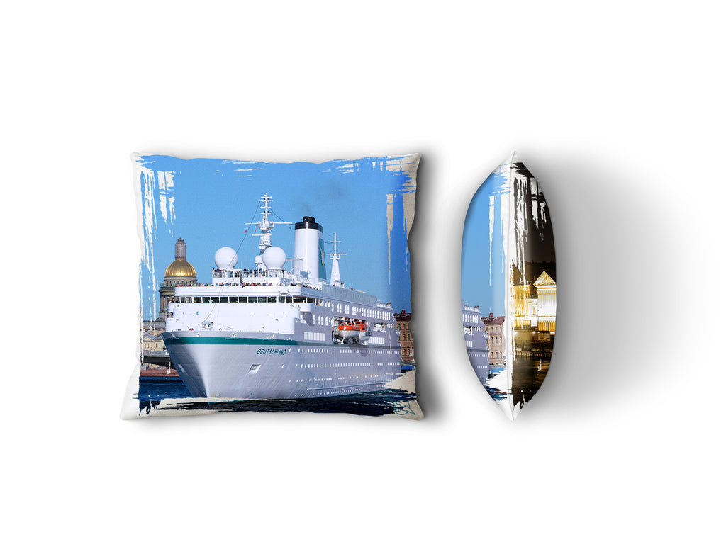 MS Deutschland _St. Petersburg, Russland