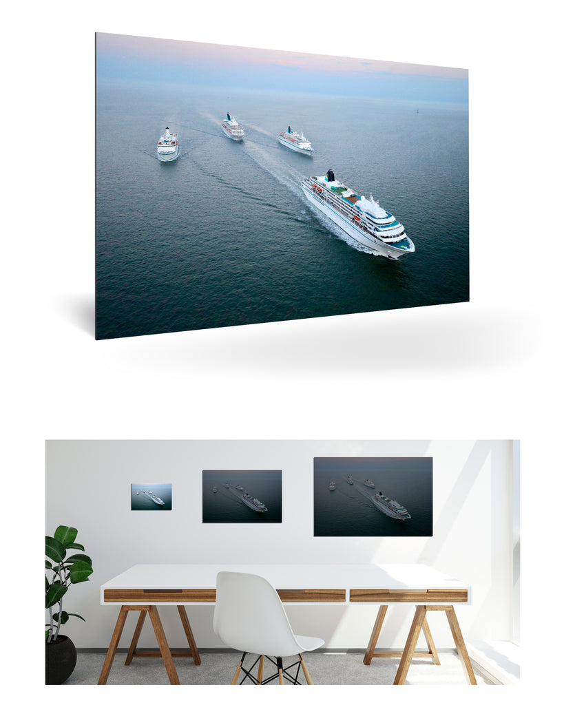 Bremerhaven, Deutschland mit Phoenix Reisen Flotte