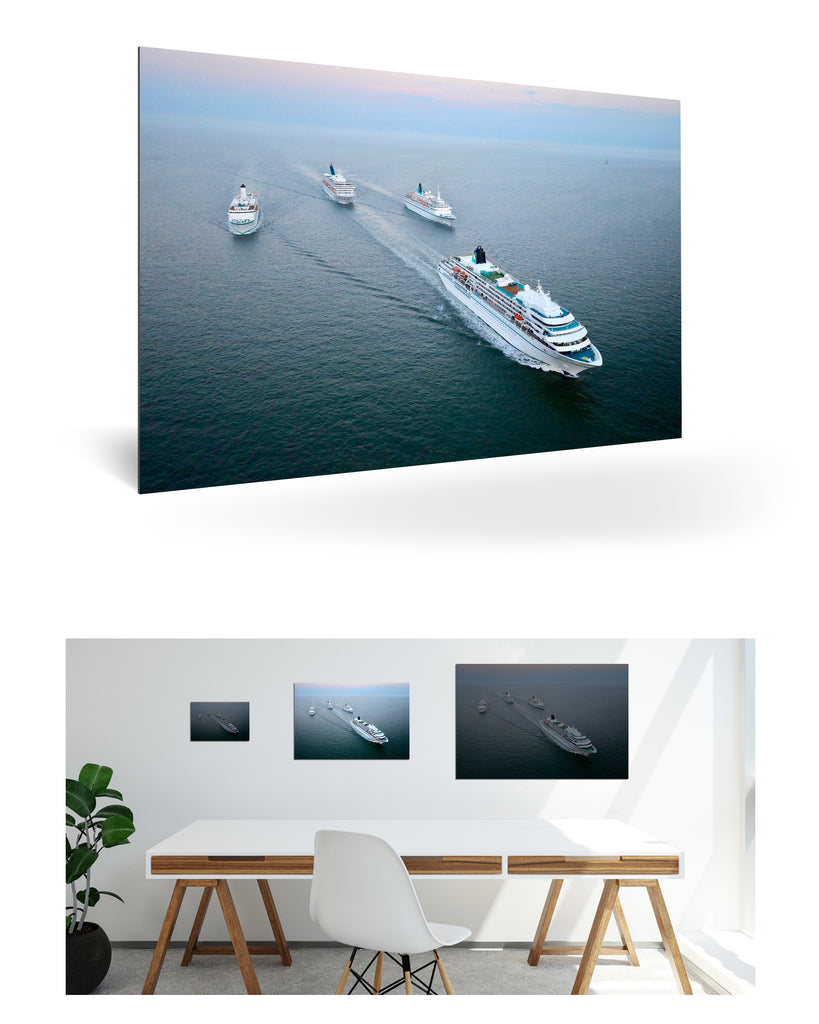 Bremerhaven, Deutschland mit Phoenix Reisen Flotte