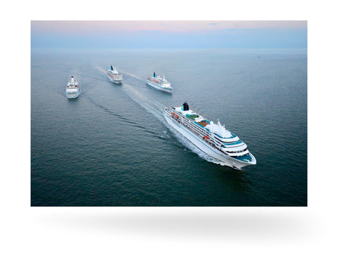 Bremerhaven, Deutschland mit Phoenix Reisen Flotte