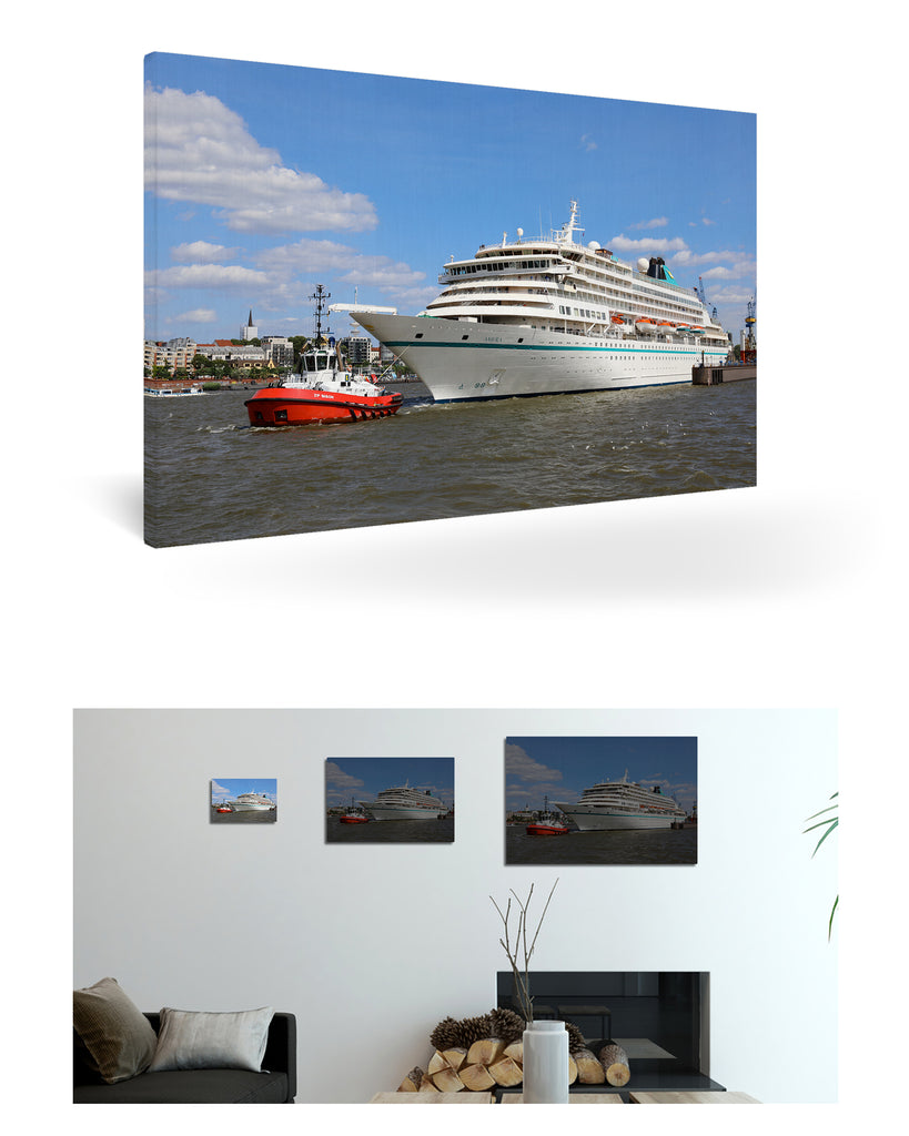 Hamburg, Deutschland mit MS Amera