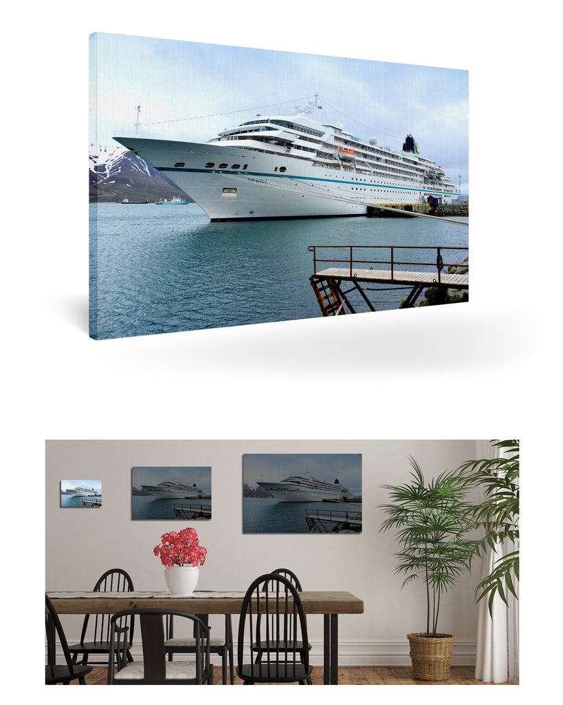 Longyearbyen, Norwegen mit MS Amadea