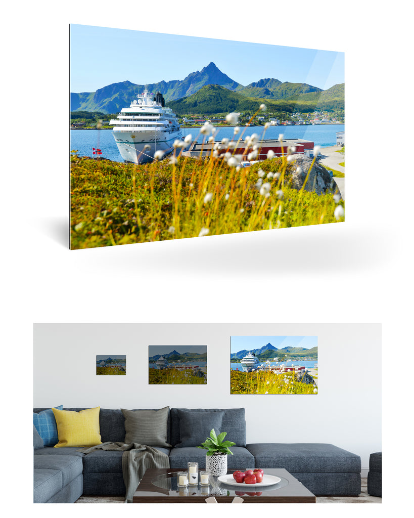 Leknes, Norwegen mit MS Amadea