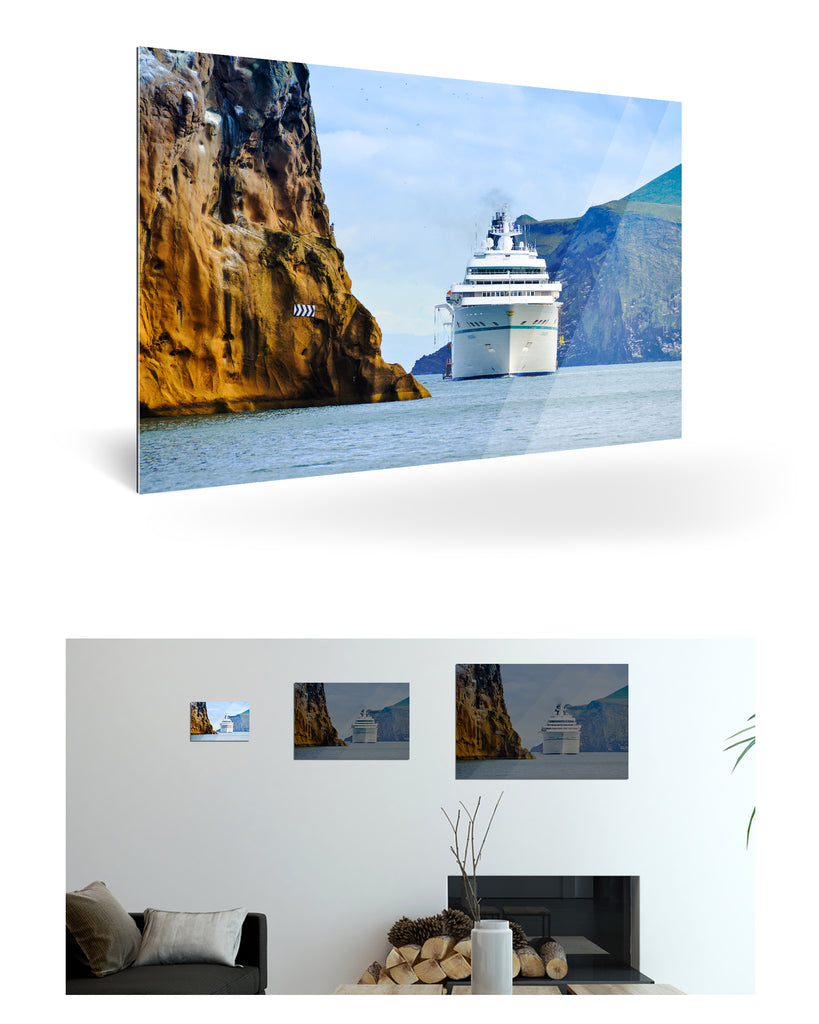 Heimaey, Island mit MS Amadea