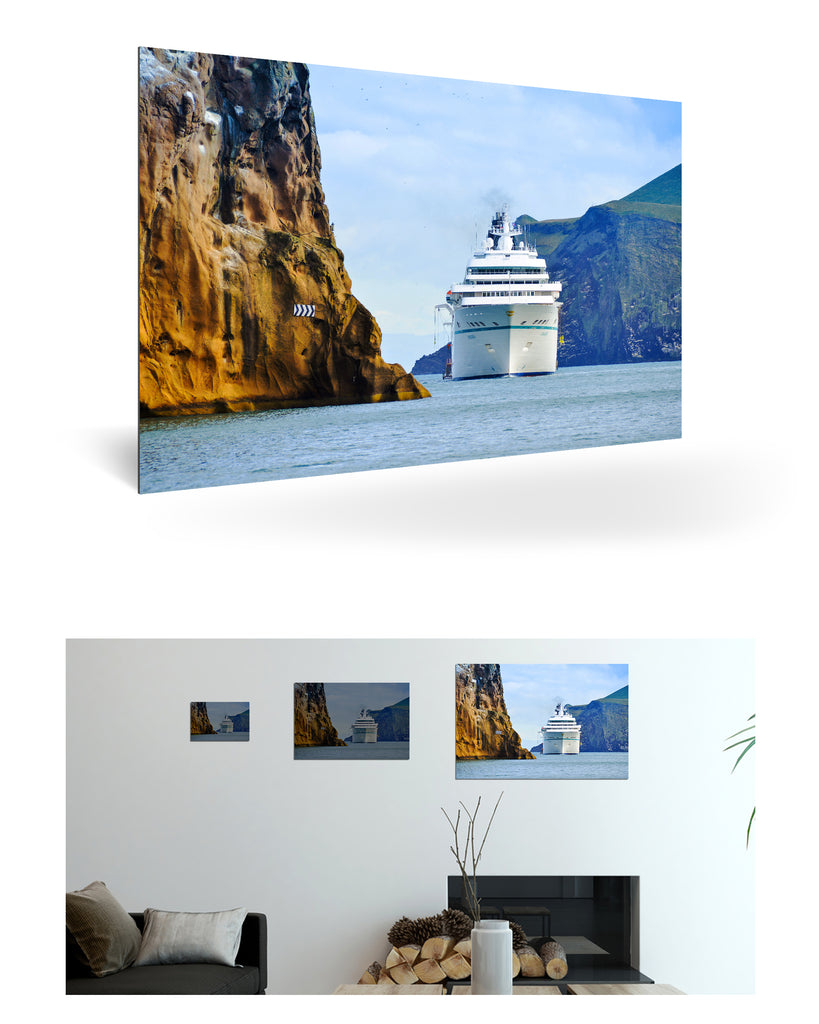 Heimaey, Island mit MS Amadea