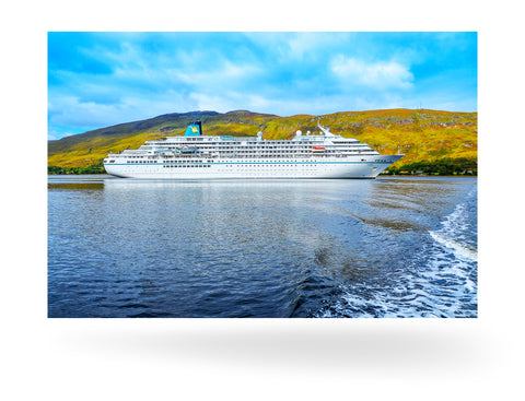 Fort William, Vereinigtes Königreich mit MS Amadea