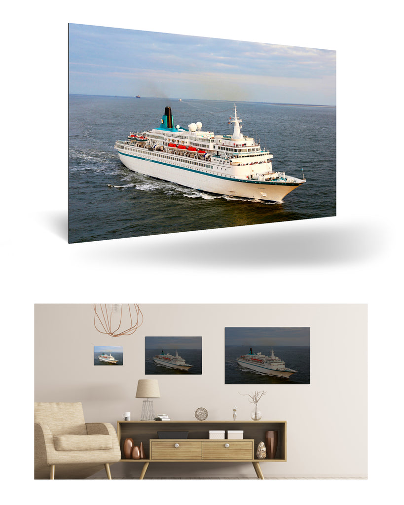 Bremerhaven, Deutschland mit MS Albatros