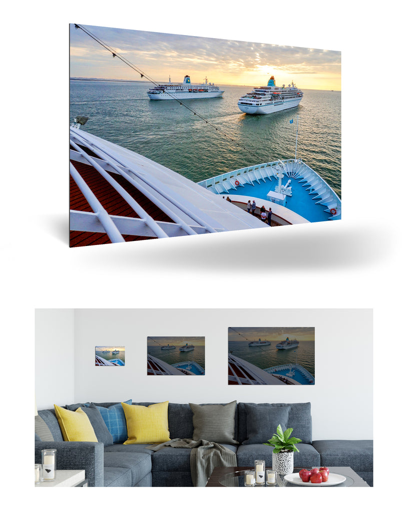 Bremerhaven, Deutschland mit Phoenix Reisen Flotte