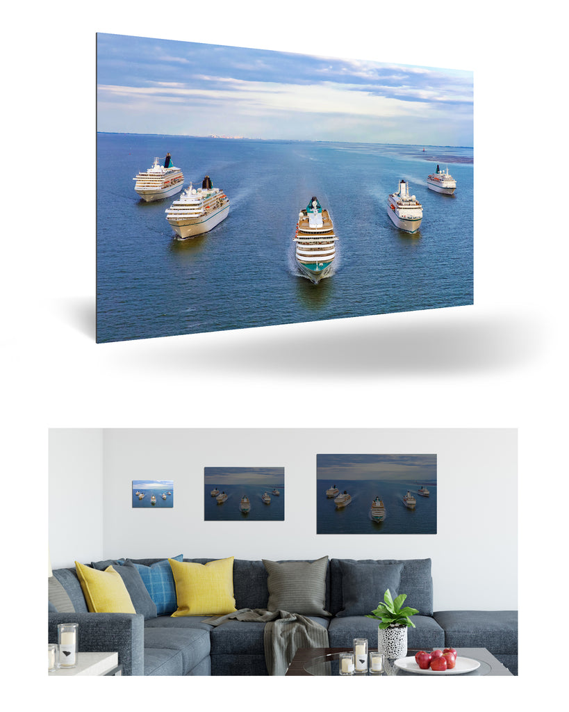 Bremerhaven, Deutschland mit Phoenix Reisen Flotte