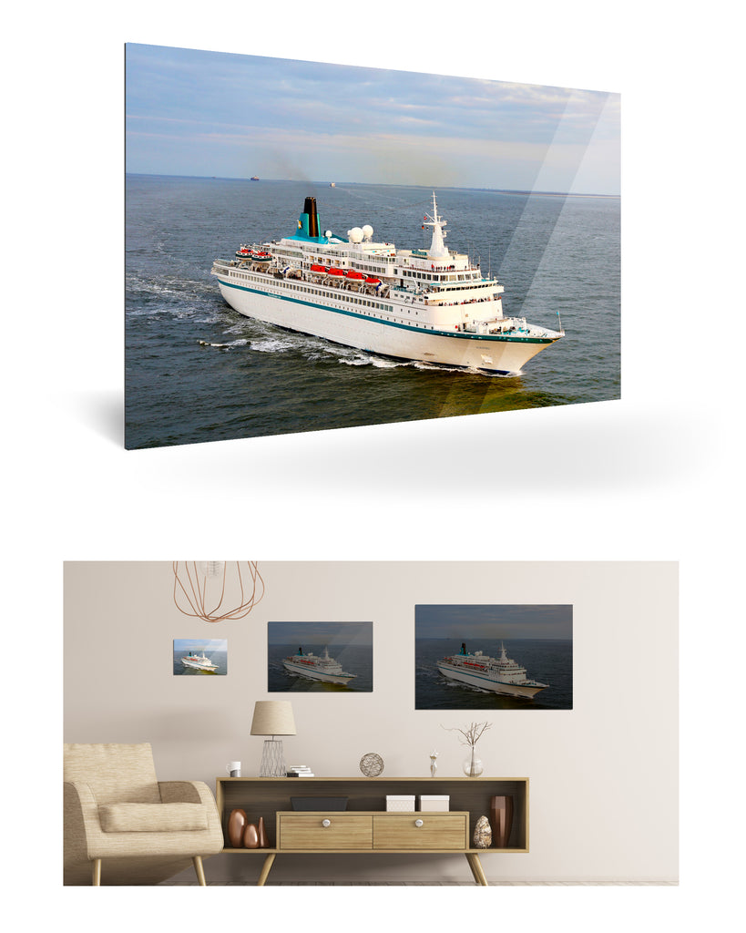 Bremerhaven, Deutschland mit MS Albatros