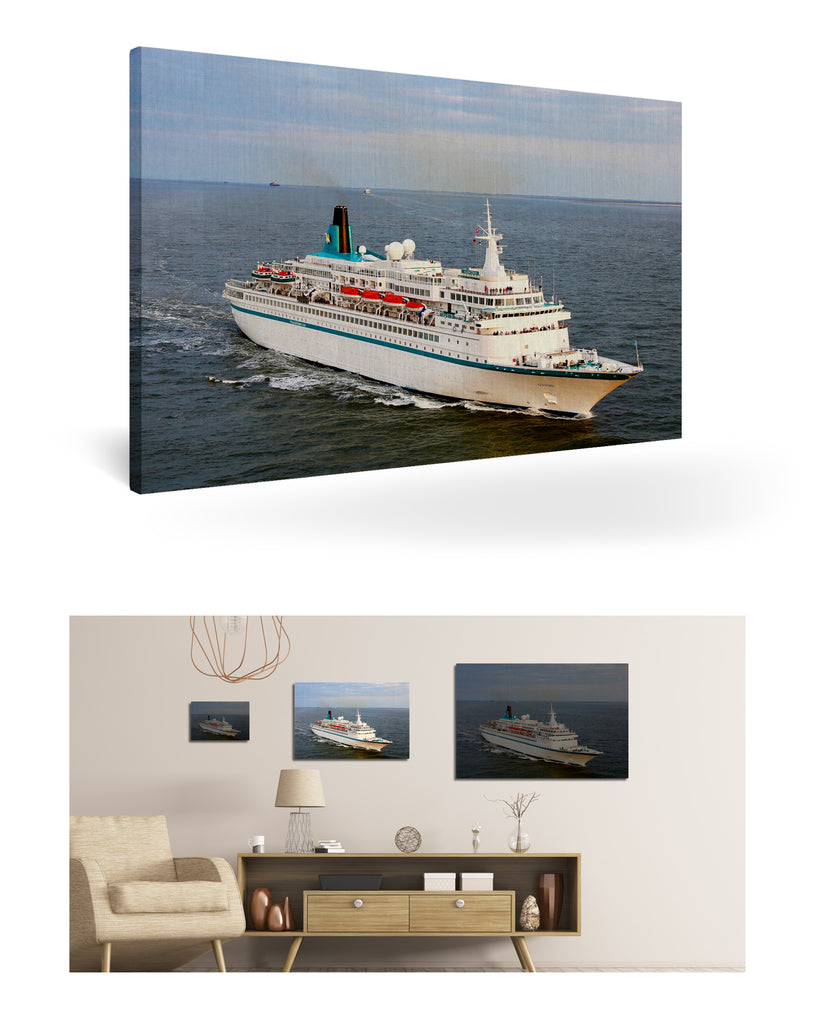 Bremerhaven, Deutschland mit MS Albatros