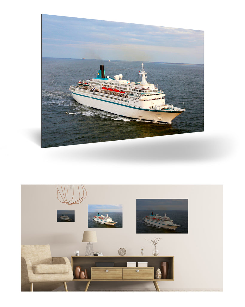 Bremerhaven, Deutschland mit MS Albatros