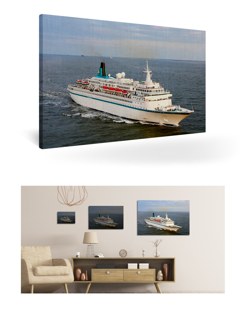 Bremerhaven, Deutschland mit MS Albatros