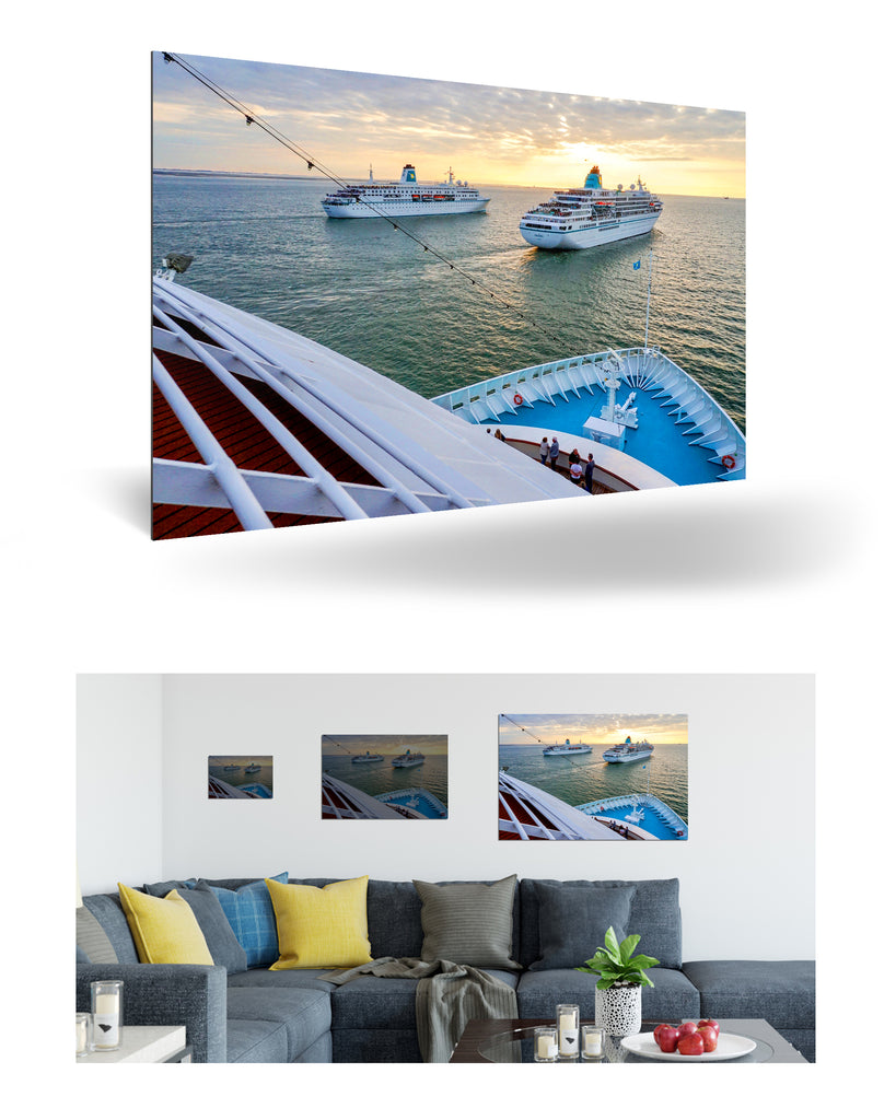 Bremerhaven, Deutschland mit Phoenix Reisen Flotte