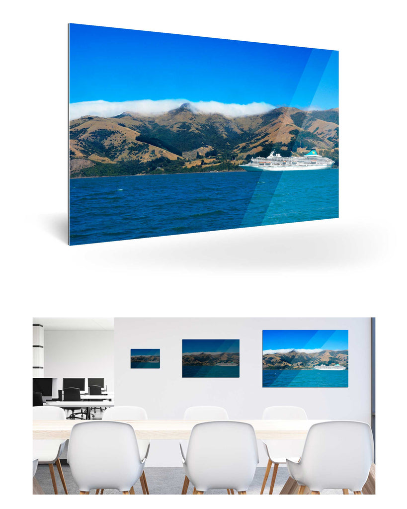 Akaroa, Neuseeland mit MS Artania