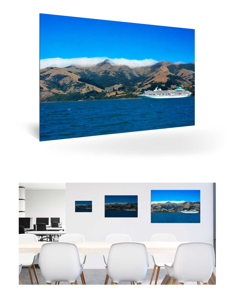 Akaroa, Neuseeland mit MS Artania