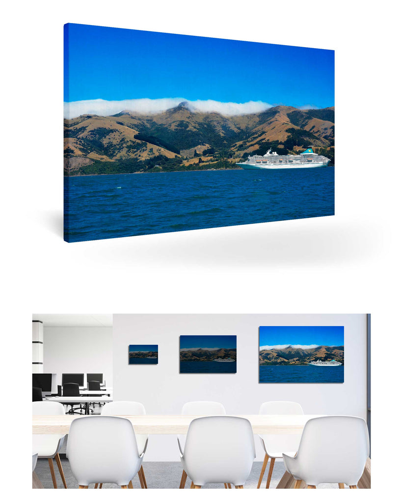 Akaroa, Neuseeland mit MS Artania