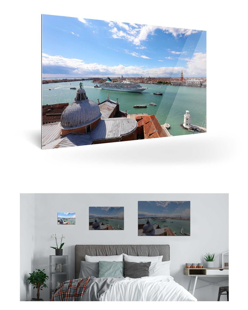 Venedig, Italien mit MS Artania